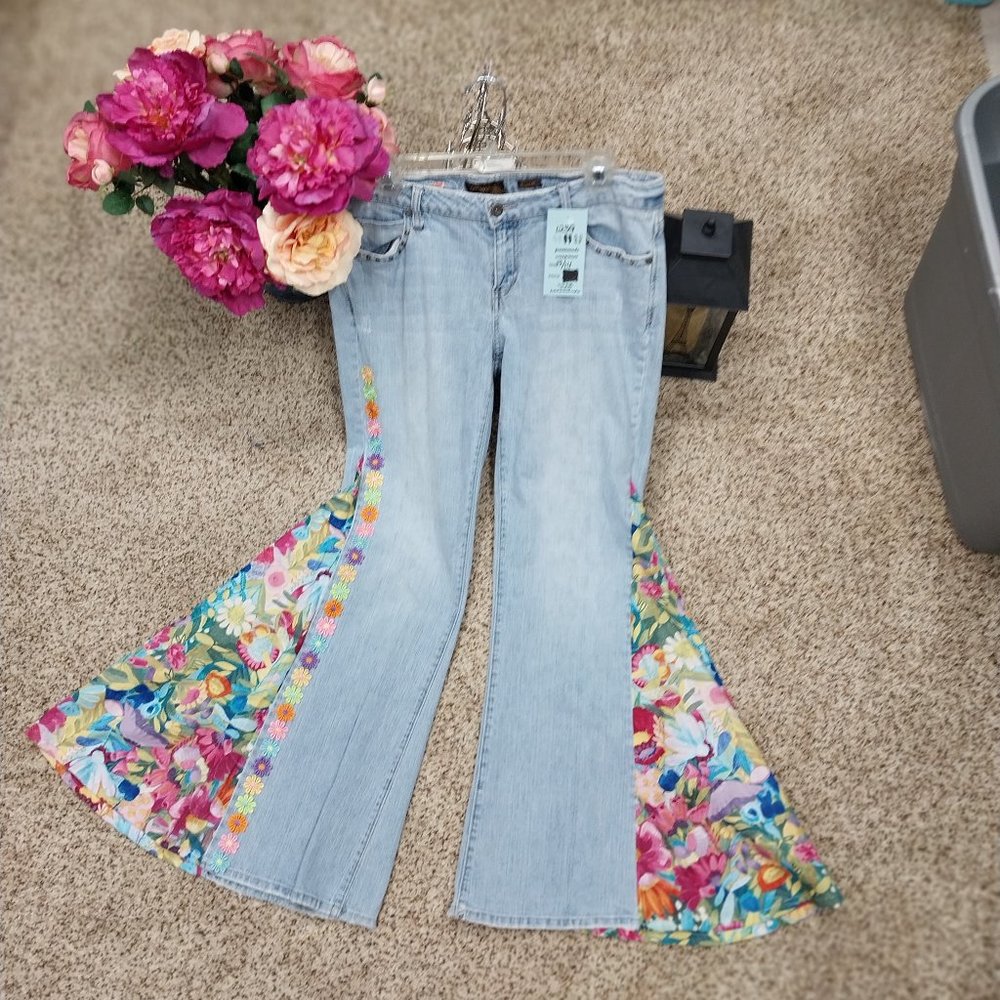 1239 Size 13/14 Aeropostale Upcycled Stretch Bell Bottoms